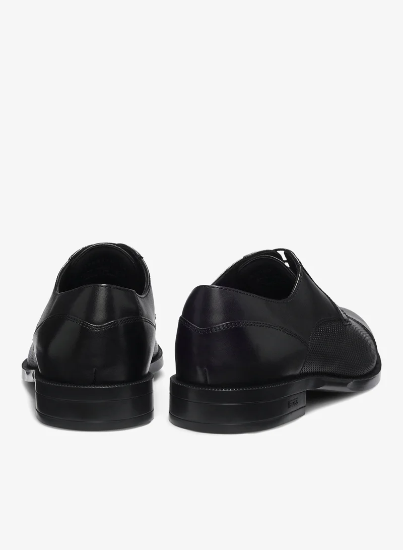 بوس Cap-toe Derby shoes in leather