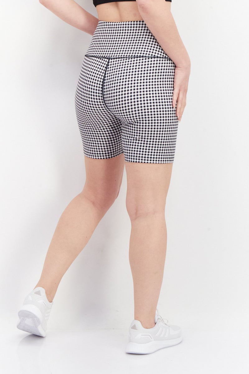 Eddie Bauer Women Checkerboard Legging Shorts, Black - Image 4