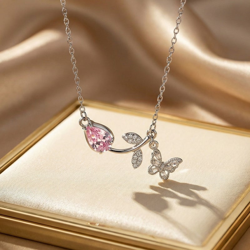 Viral Zircon-Studded Light Luxury Necklace for Women, Geometric Collarbone Chain, Hypoallergenic, Fade-Resistant, Everyday Elegance