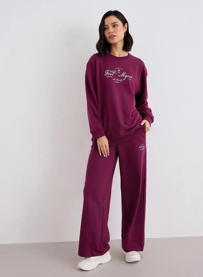 Styli Styli Women Graphic Print Sweatshirt and Joggers Co-Ords