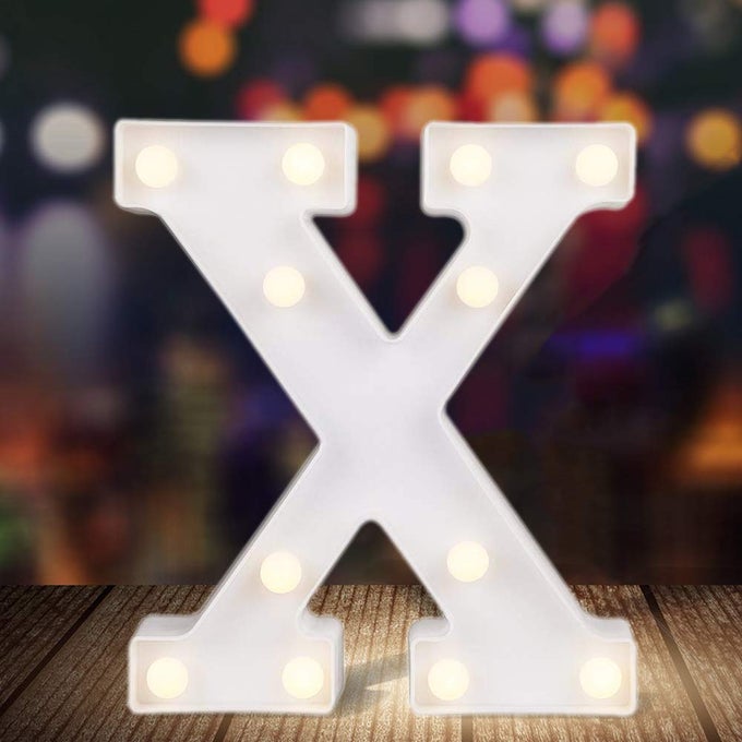 LED LIGHT UP MARQUEE LETTERS BATTERY POWERED SIGN LETTER 26 ALPHABET WITH LIGHTS FOR WEDDING ENGAGEMENT BIRTHDAY PARTY TABLE DECORATION BAR CHRISTMAS NIGHT HOME9 WHITE X