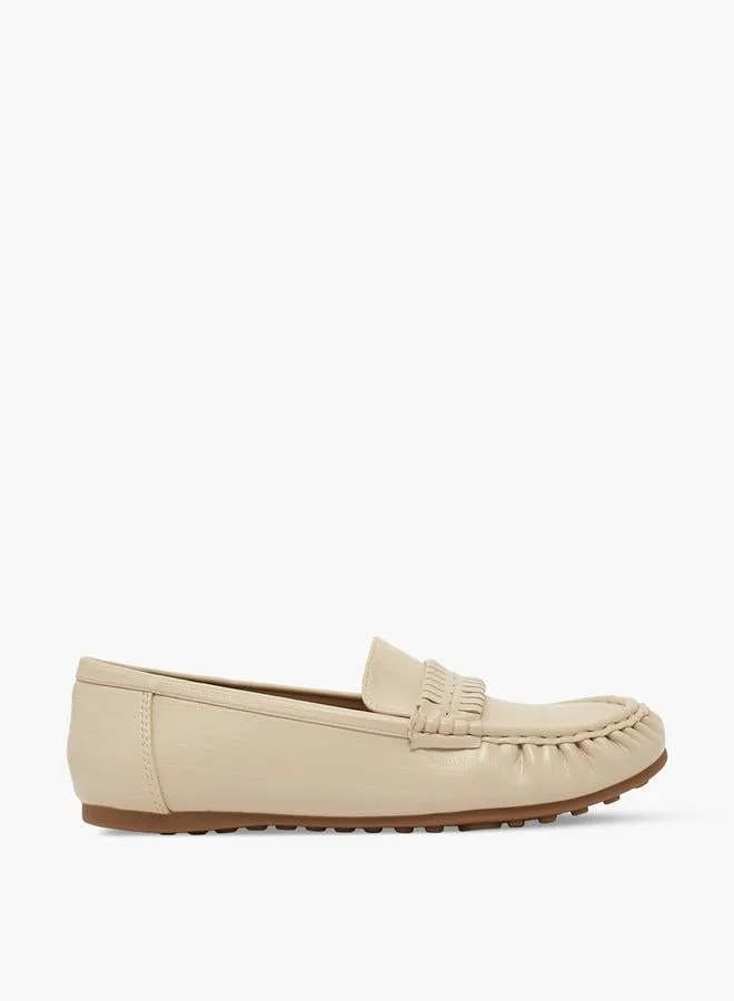 Women Fringe Detail Loafers