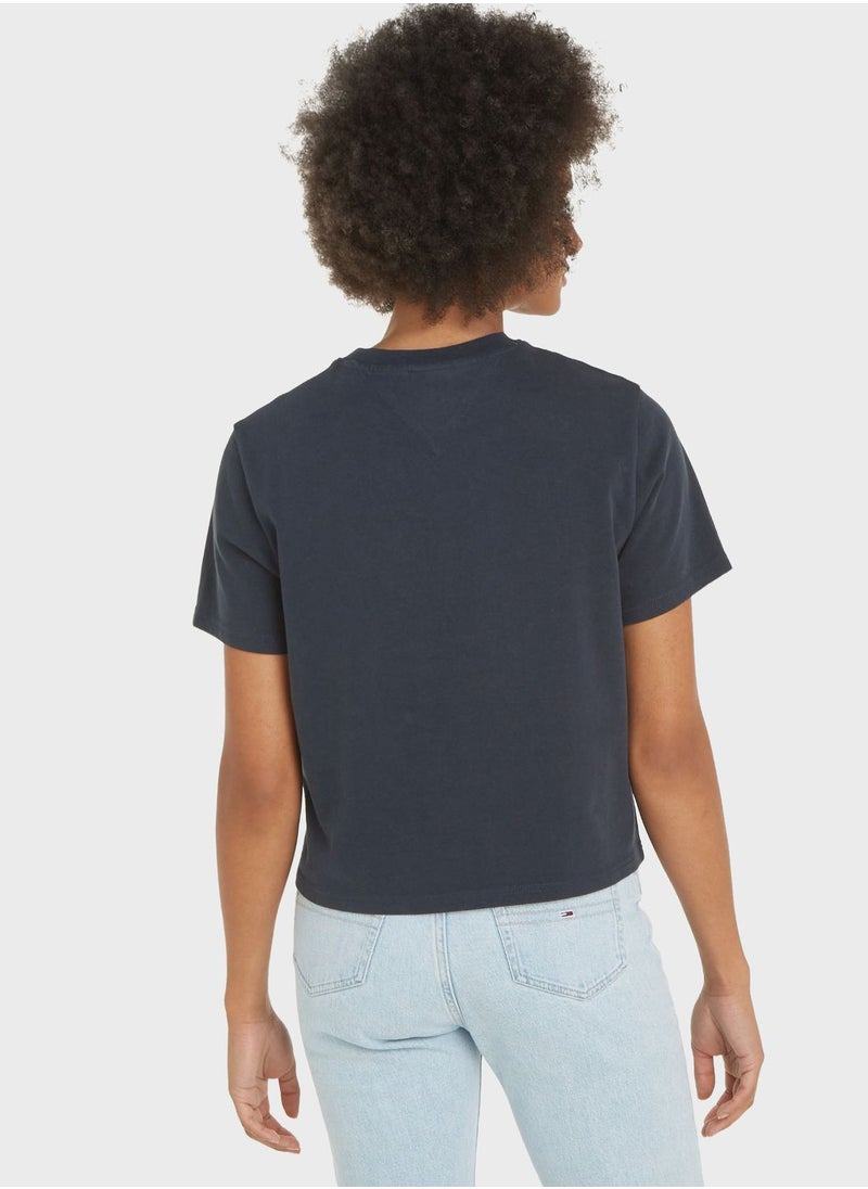 TOMMY JEANS - Crew Neck Logo T-Shirt - Image 1