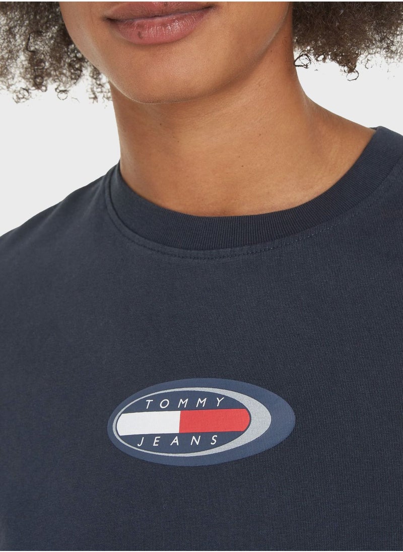 TOMMY JEANS - Crew Neck Logo T-Shirt - Image 1