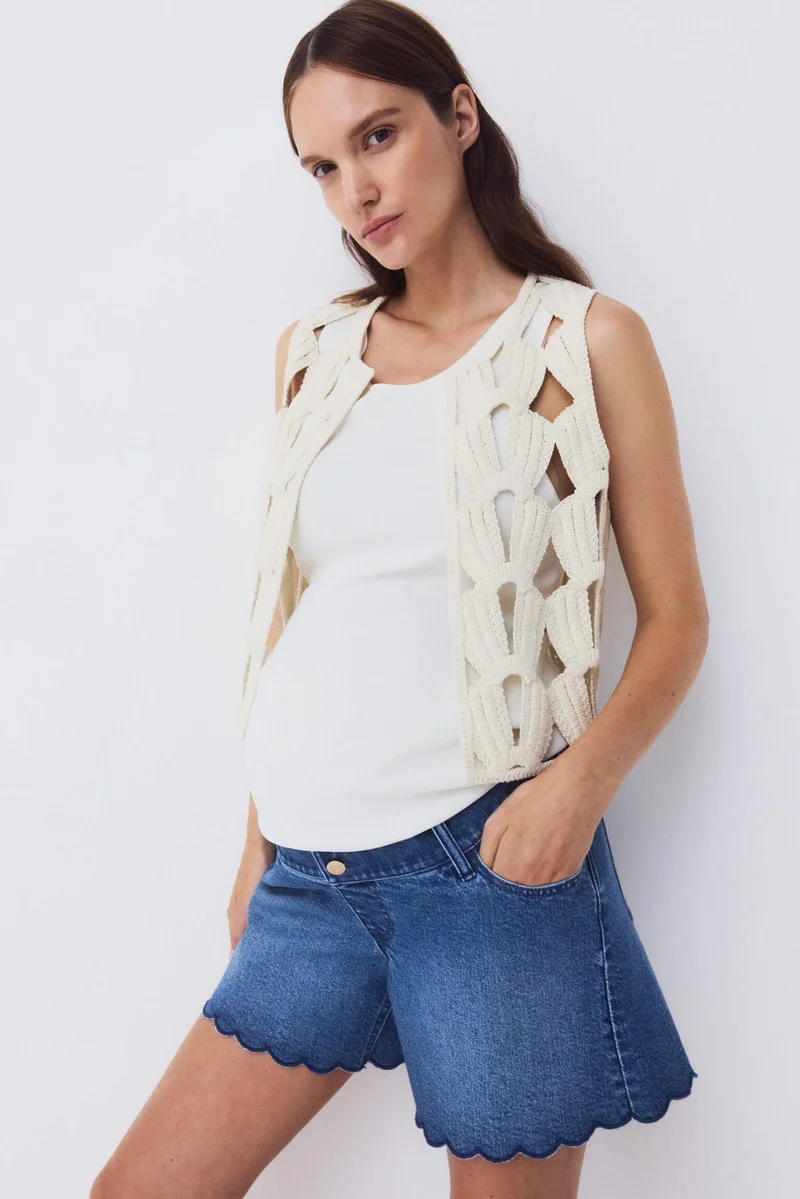 H&M MAMA Denim shorts