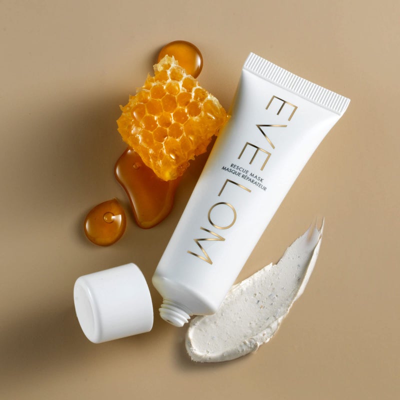 EVE LOM Rescue Mask | Facial mask that purifies and hydrates at the same time. Honey-infused Kaolin Clay conditions skin while ground almonds gently exfoliate when dried mask is buffed off to reveal a brighter complexion. Hydrates up to 72 hours. - Image 4