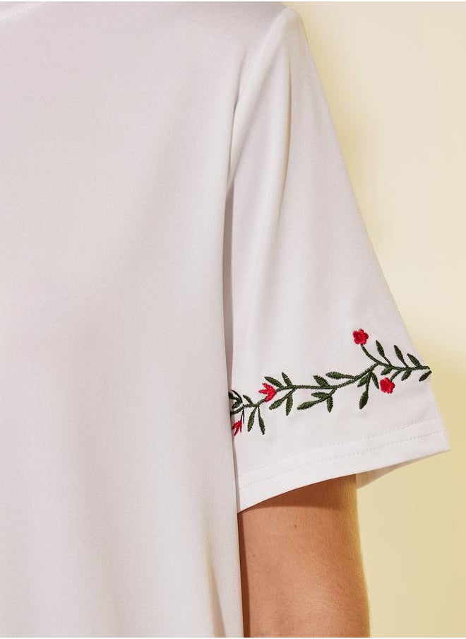 Take Two Embroidered Detail Short Sleeve Regular Fit T-Shirt  - Image 3