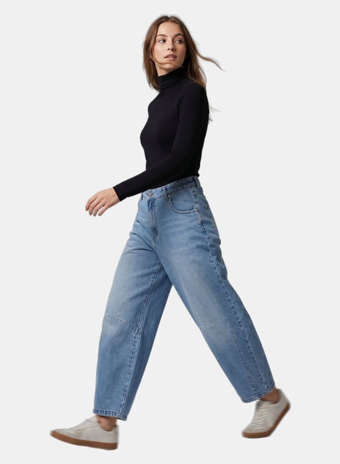 Barrel-Leg Denim Pants