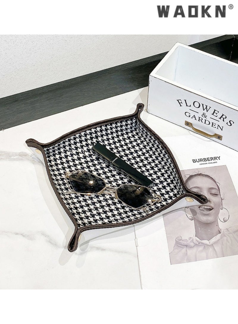 WAOKN Watch and Key Storage Box for Entryway and Living room. Ideal for organizing odds and ends. Stylish and durable, it adds elegance while keeping daily essentials neat and accessible. - Image 4