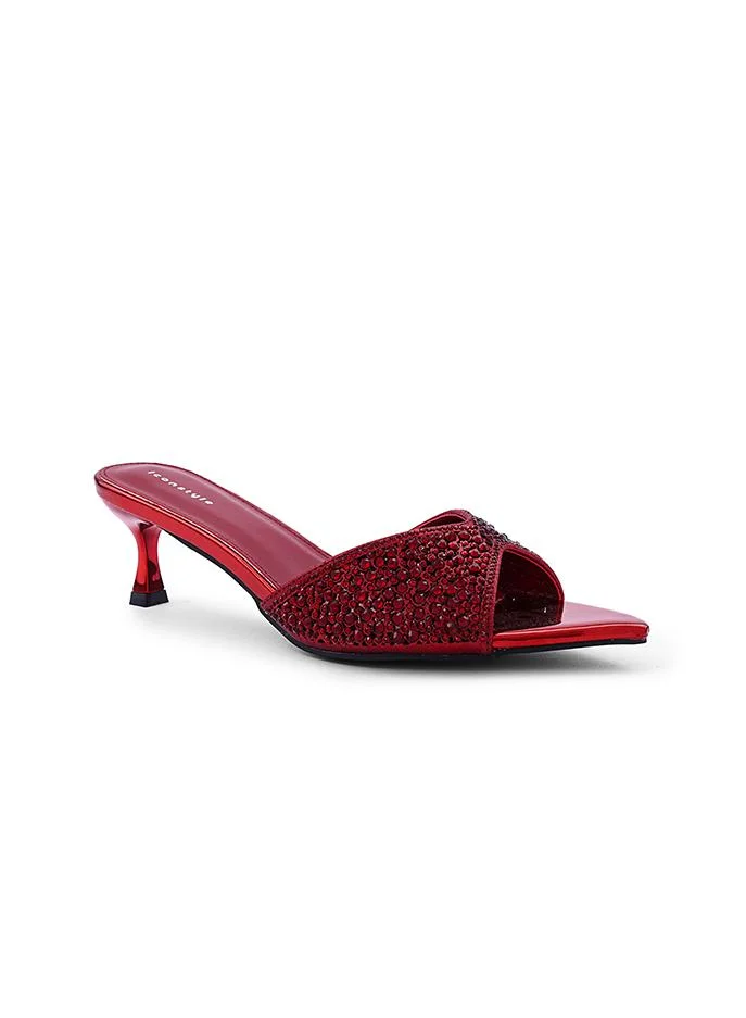 أيقون Modern open-toe slipper with sleek silhouette.