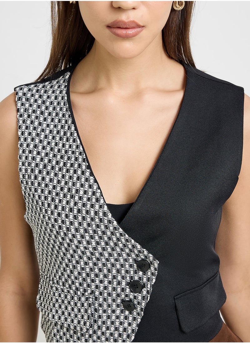 Contrast Toned Vest - pzsku/Z07498489E76D2EF6B7B8Z/45/_/1737025226/a2c2f709-7120-4b85-92e1-729b8c3682a2