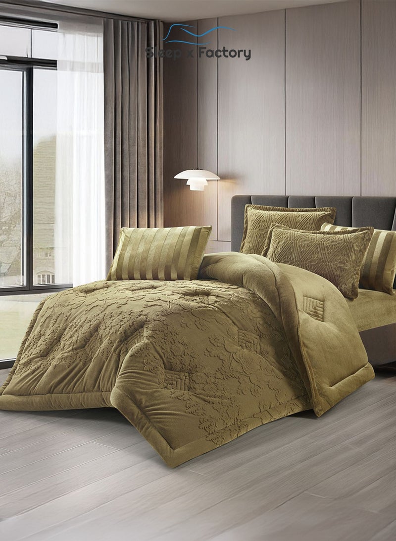 Sleep x Factory Evelyn 6-Piece Winter Velvet Comforter Set – King 240×260 cm - Image 2