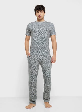 All Over Print T-Shirt & Joggers - pzsku/Z074C6DF9081084DBDDECZ/45/_/1742359848/be99f109-910f-4f0f-9b27-d184bb8a39b9
