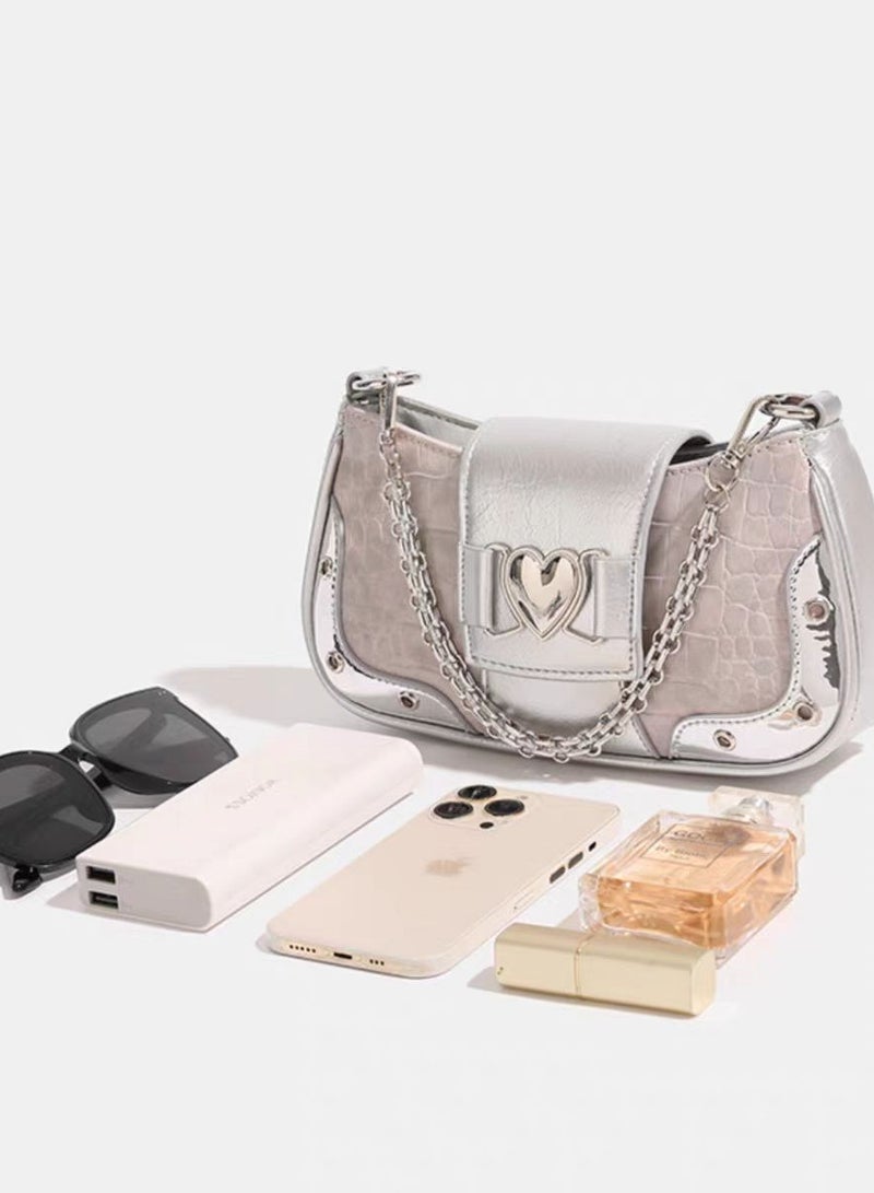 حقيبة كتف صغيرة مع سلسلة ديكور حقيبة يد صغيرة حقيبة يد خفيفة الوزن للنساء الفتيات - Image 2