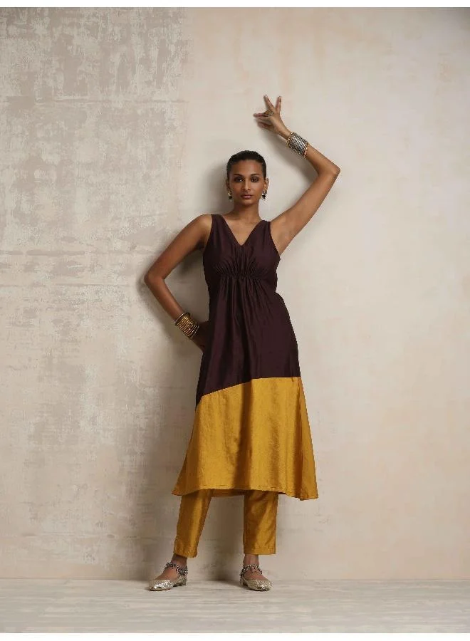 trueBrowns Cola Silk Kurta Set