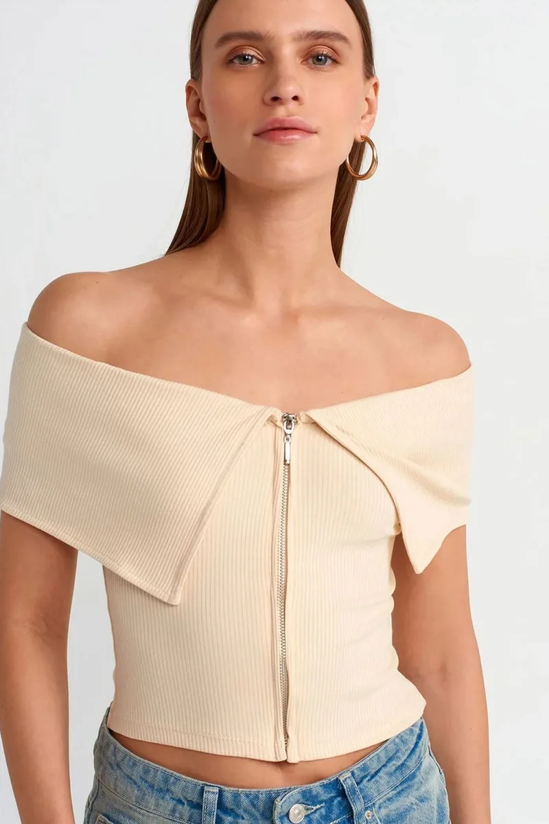 Dilvin Cream Natural DILVIN Women's Off-shoulder Crop T-shirt With Zipper for Women | Best Price UAE