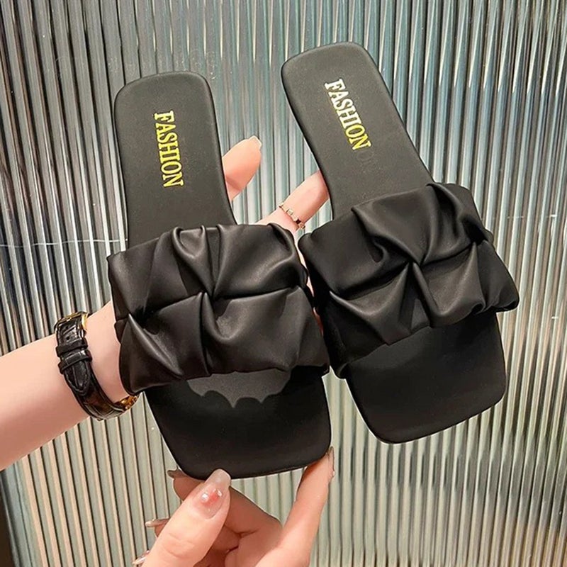 Pleated Slippers For Women Summer Outer Wear Flats Versatile Beach Sandals For Women Slippers - Image 1