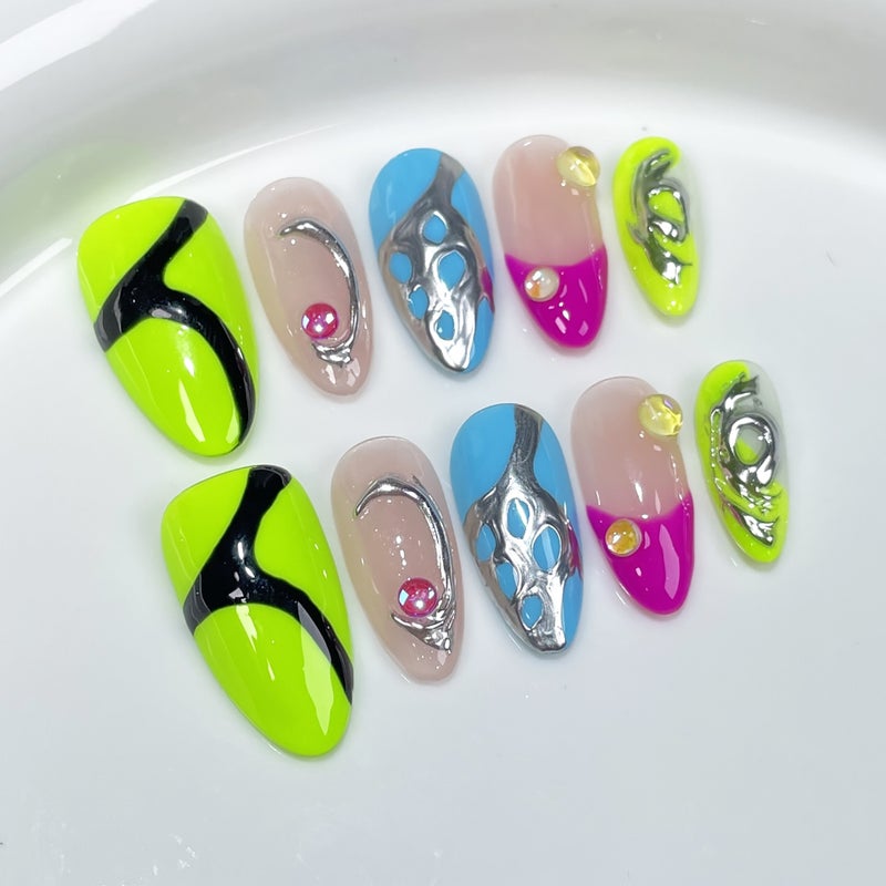 Chinese Almond Hand-Worn Armour Girls Ins Wind Long Nail Patch Wearable Nail Stickers - Image 3