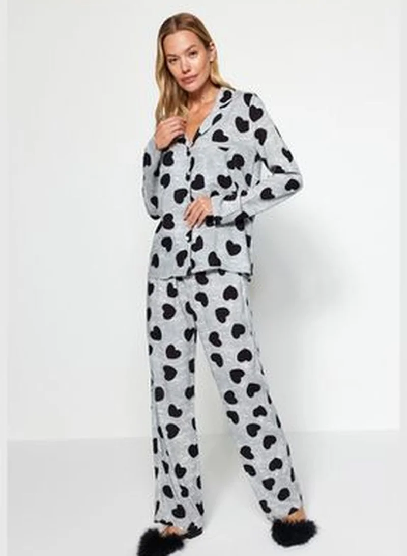 trendyol Gray Heart Viscose Shirt-Pants Woven Pajamas Set THMAW21PT0936