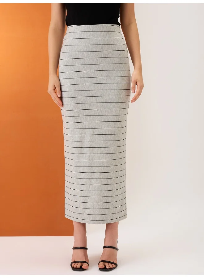 جلو باص جوب جلوبس نسائي رمادي مخطط متوسط الارتفاع بقصة ضيقة متوسطة الطول