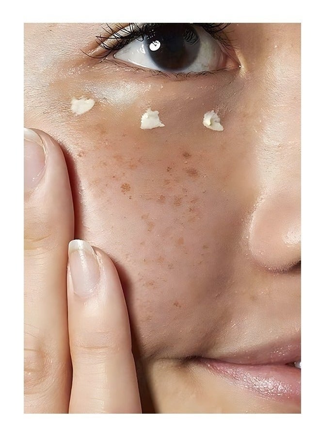 كييلز كريم كريمي للعناية بالعين مع الأفوكادو 28 جرام، يحتوي على فيتامين أ وزيت الأفوكادو والأحماض الدهنية لترطيب البشرة وتقليل مظهر الانتفاخ والخطوط الدقيقة، ويكشف عن منطقة العين ذات المظهر الأكثر حيوية. - Image 4