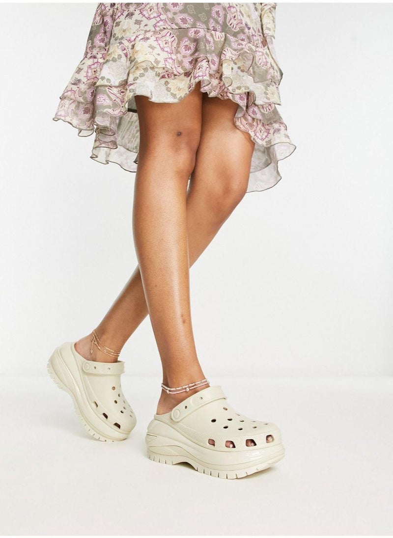 Cross - Crocs Womens Classic Mega Crush Platform Clog - Image 1