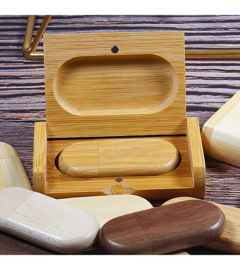 Mahogany Portable USB Flash Drive 2.0 32GB Memory Wooden Gift Box - Image 1