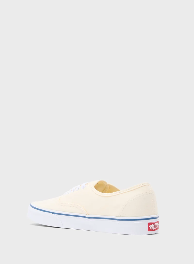 فانز Authentic