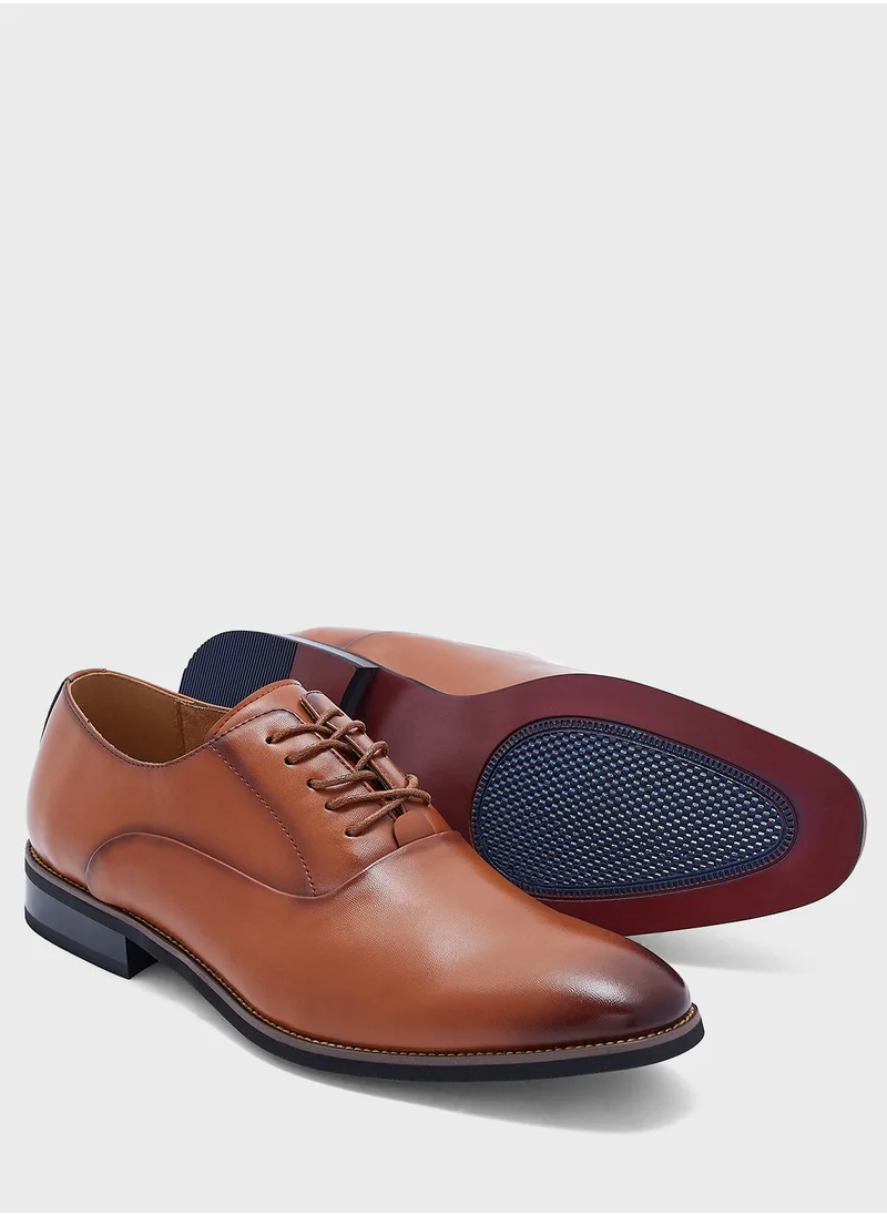 روبرت وود Classic Oxford Formal Lace Ups
