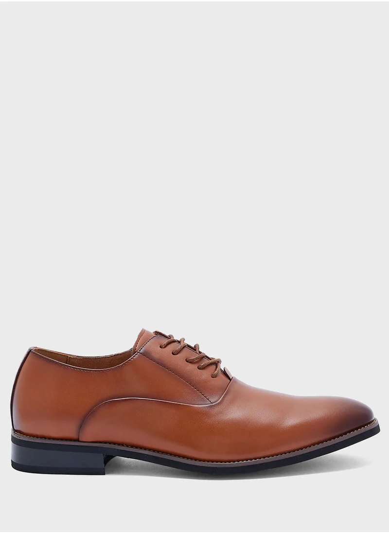 روبرت وود Classic Oxford Formal Lace Ups