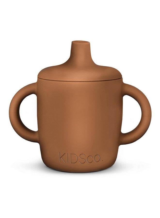 Kidsco كوب سيليكون للأطفال مع مقبض سهل الانتقال وفتحة ناعمة. كوب تدريب غير سام وغير قابل للكسر بسعة 150 مل/5 أونصات |كراميل| - Image 1