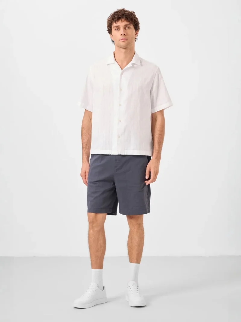 تومي لايف TOMMY Men's Regular Fit Chino Shorts
