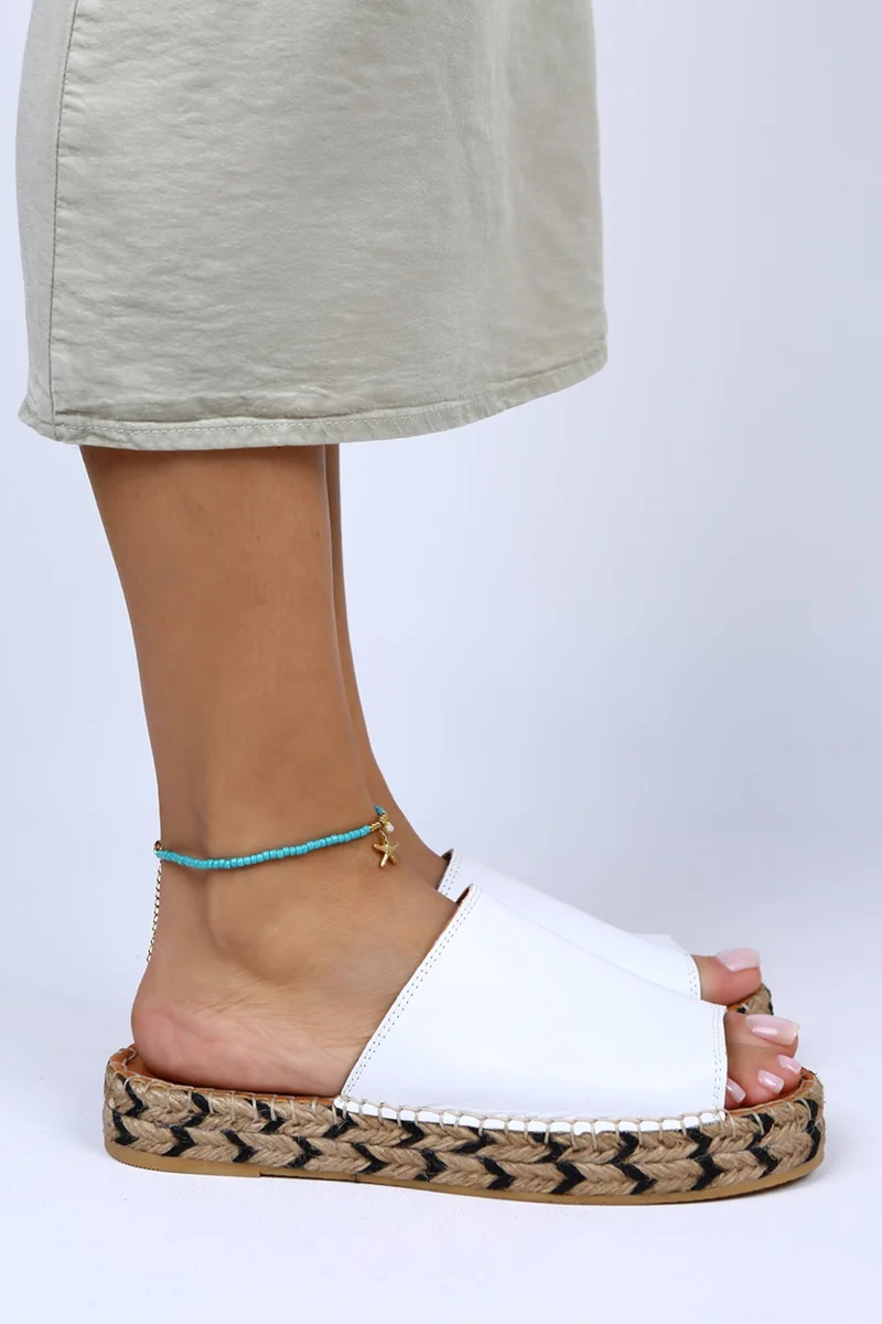 Manijero Manijero Galena Genuine Leather Open Toe Single Strap White Slippers