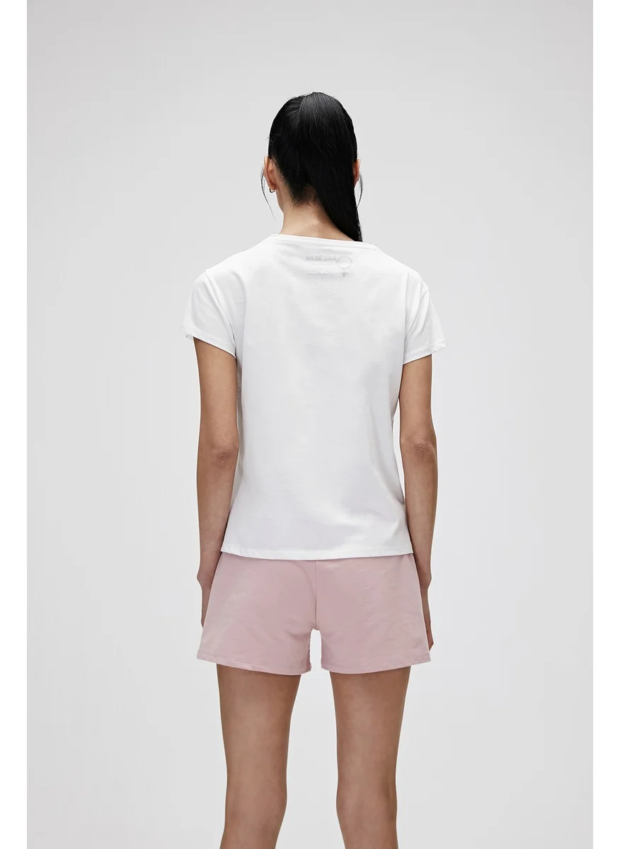 باد بير Women's OFF WHITE T-Shirt