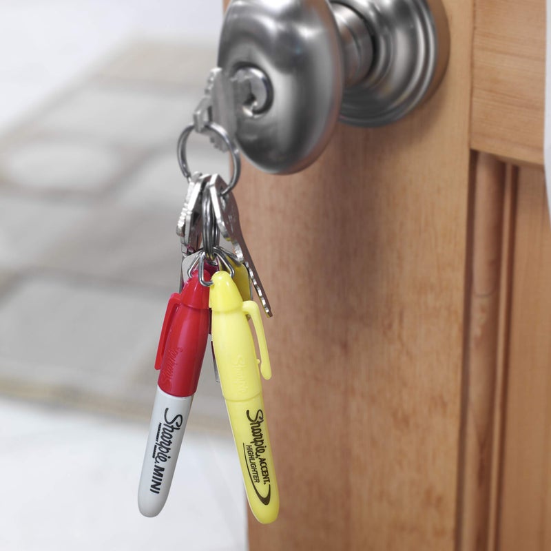 Sharpie ماركرات شاربى ميني دائمة، نقطة رفيعة، ألوان متنوعة، 4 قطع - Image 2