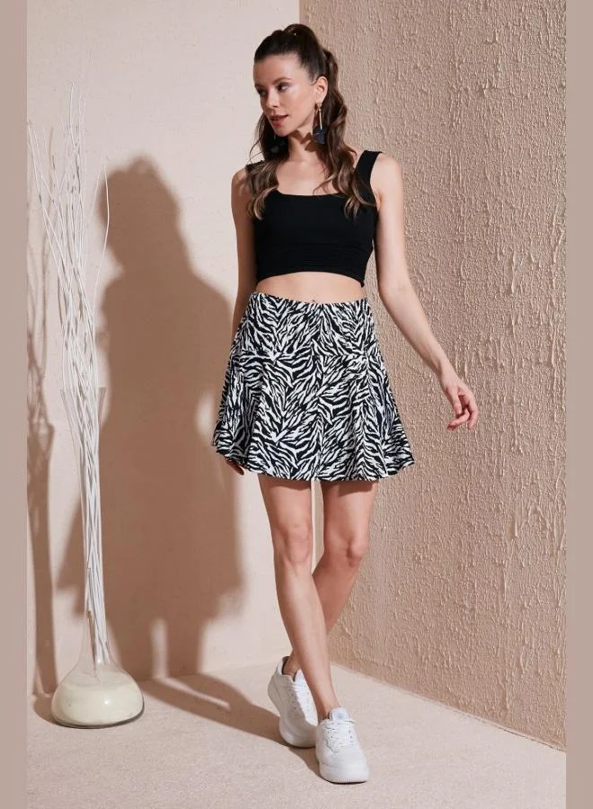 ليلا تنورة قصيرة نسائية بخصر مطاطي من ليلا