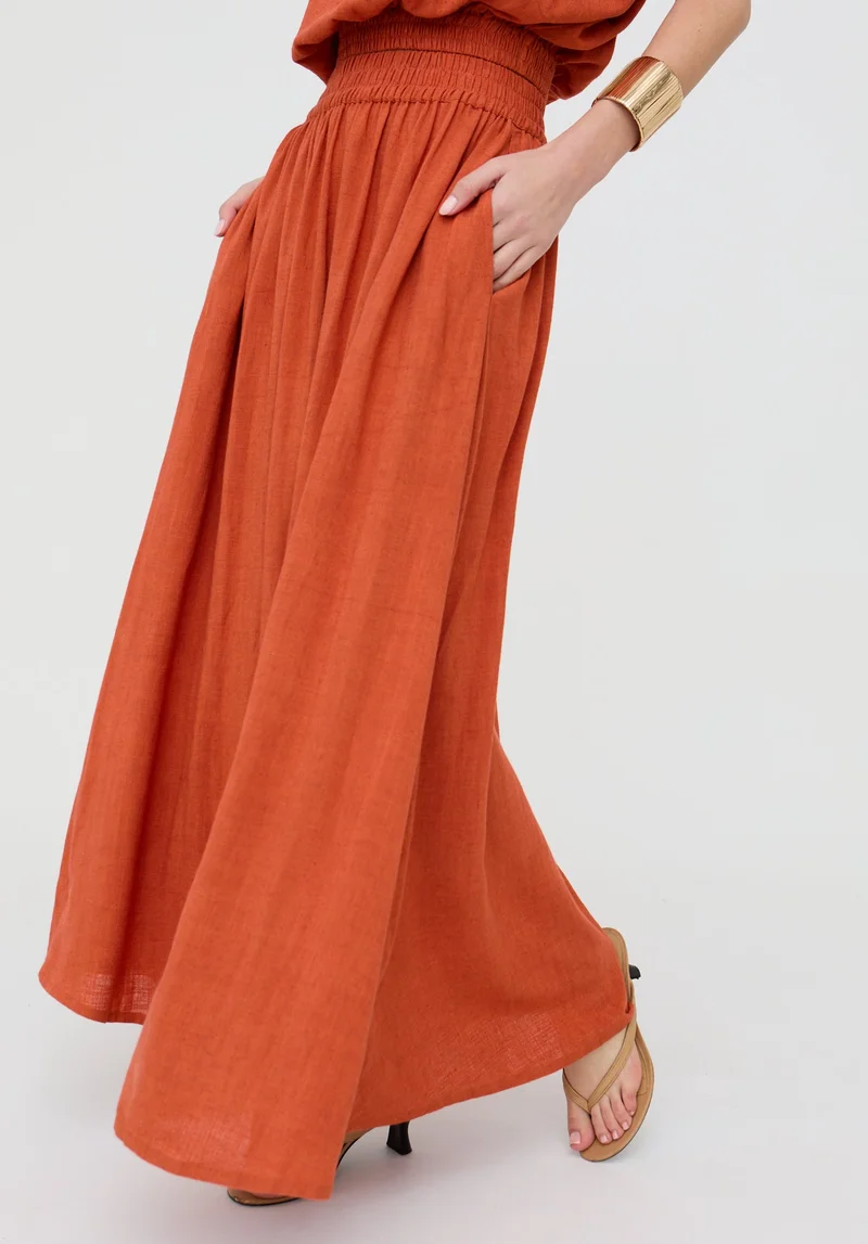 رافاي Sesame Elasticated Waist Maxi Skirt In Rust