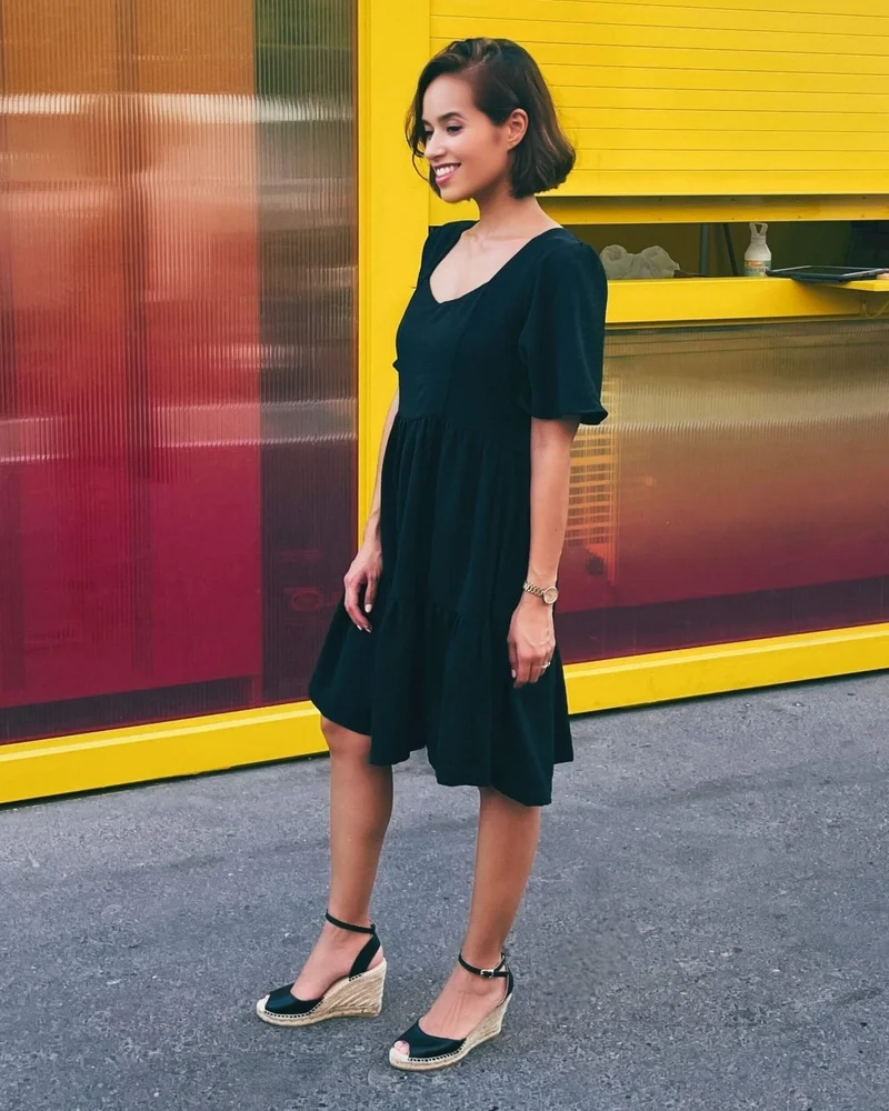 شو كيو Peep Toe Espadrille Wedge