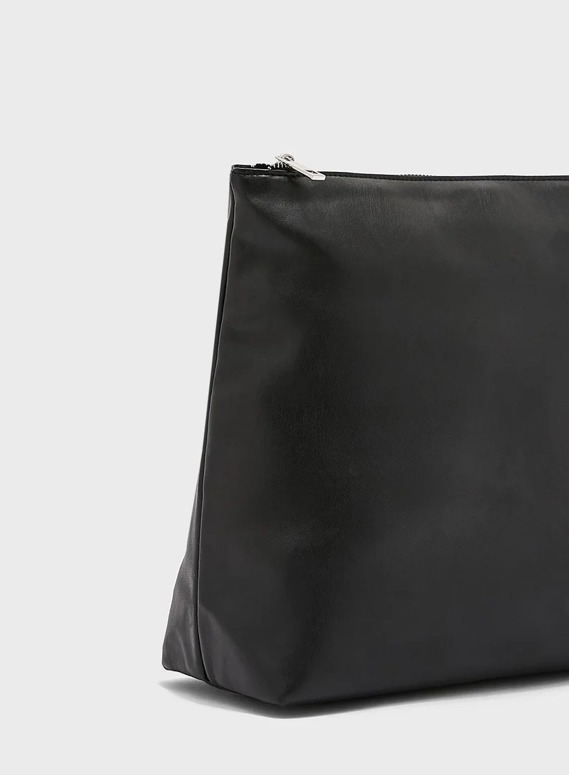 PUBLIC DESIRE Casual Shopper