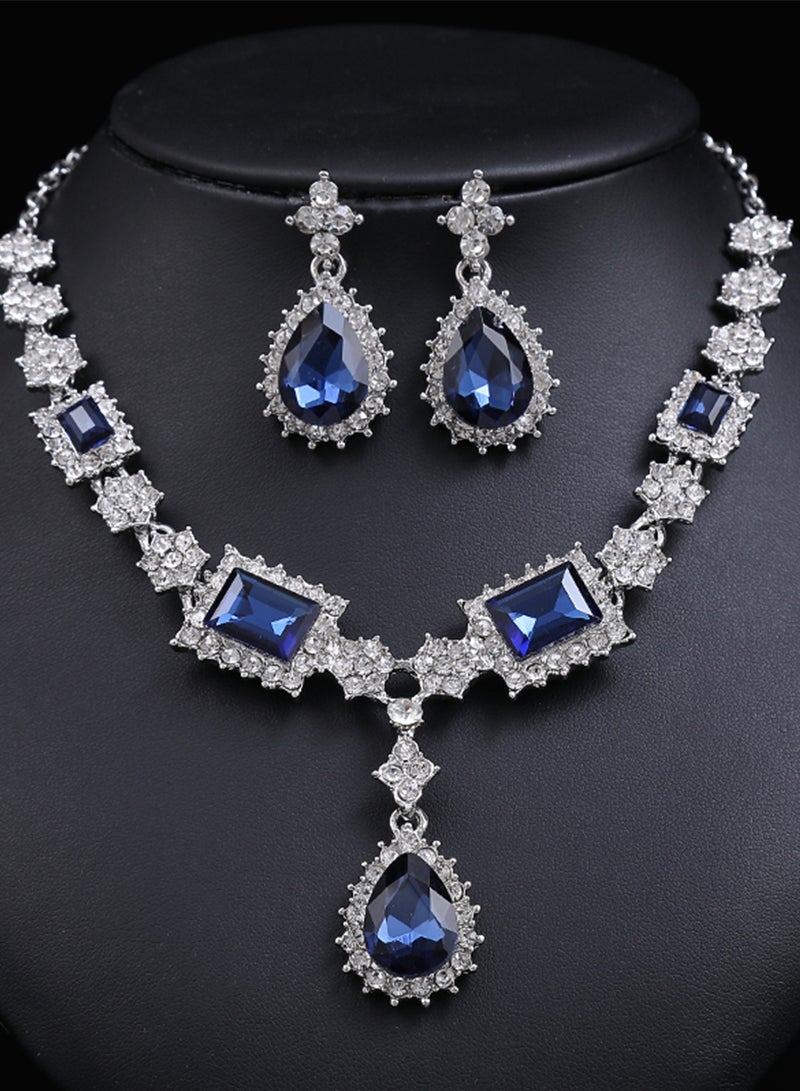 Sharpdo 2-Piece Elegant Retro Necklace and Earrings Set - Image 2