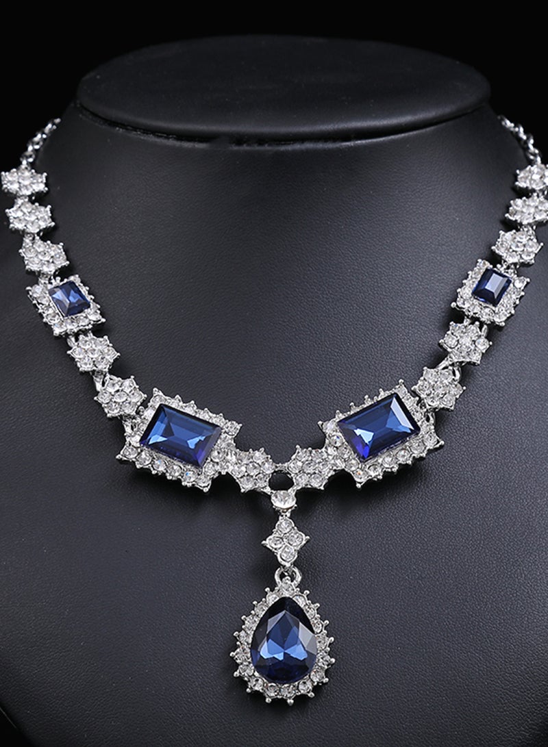 Sharpdo 2-Piece Elegant Retro Necklace and Earrings Set - Image 4