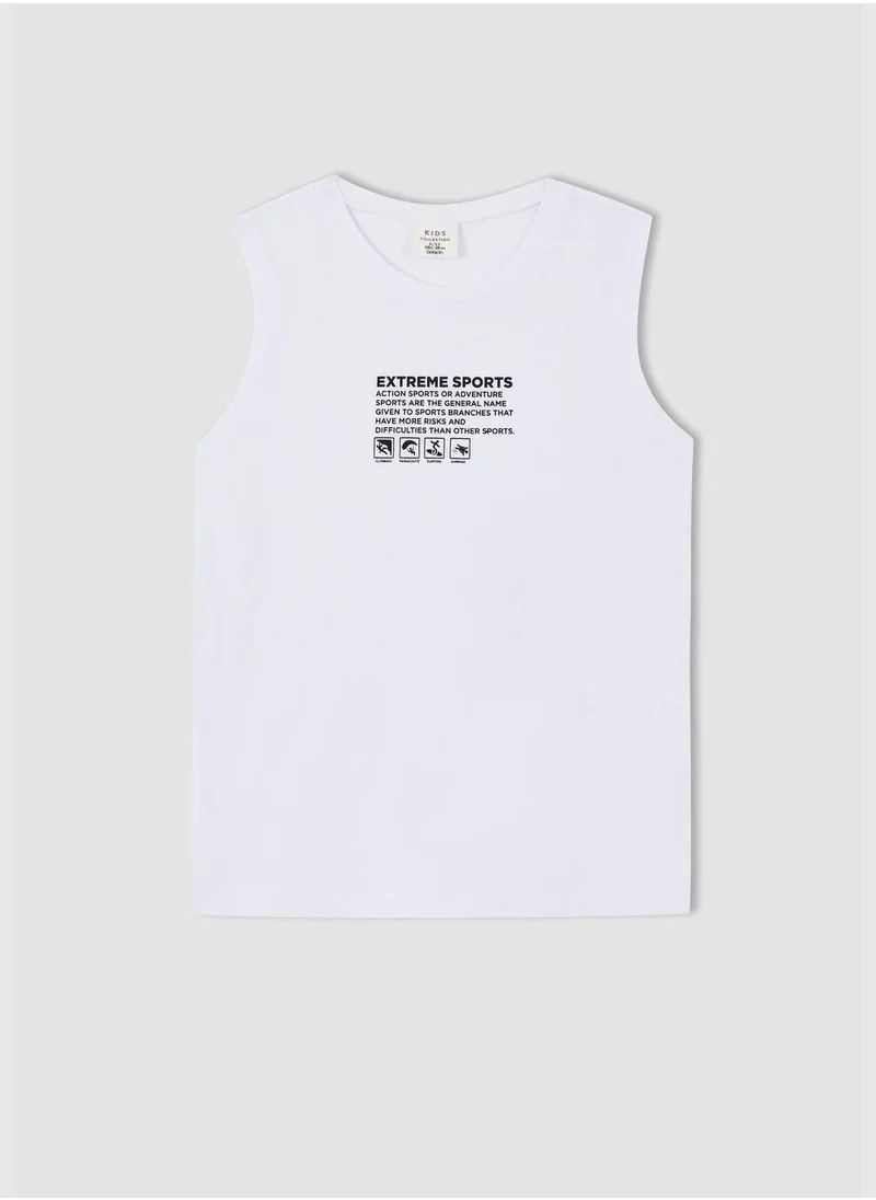 ديفاكتو Regular Fit Sleeveless Slogan Print Vest