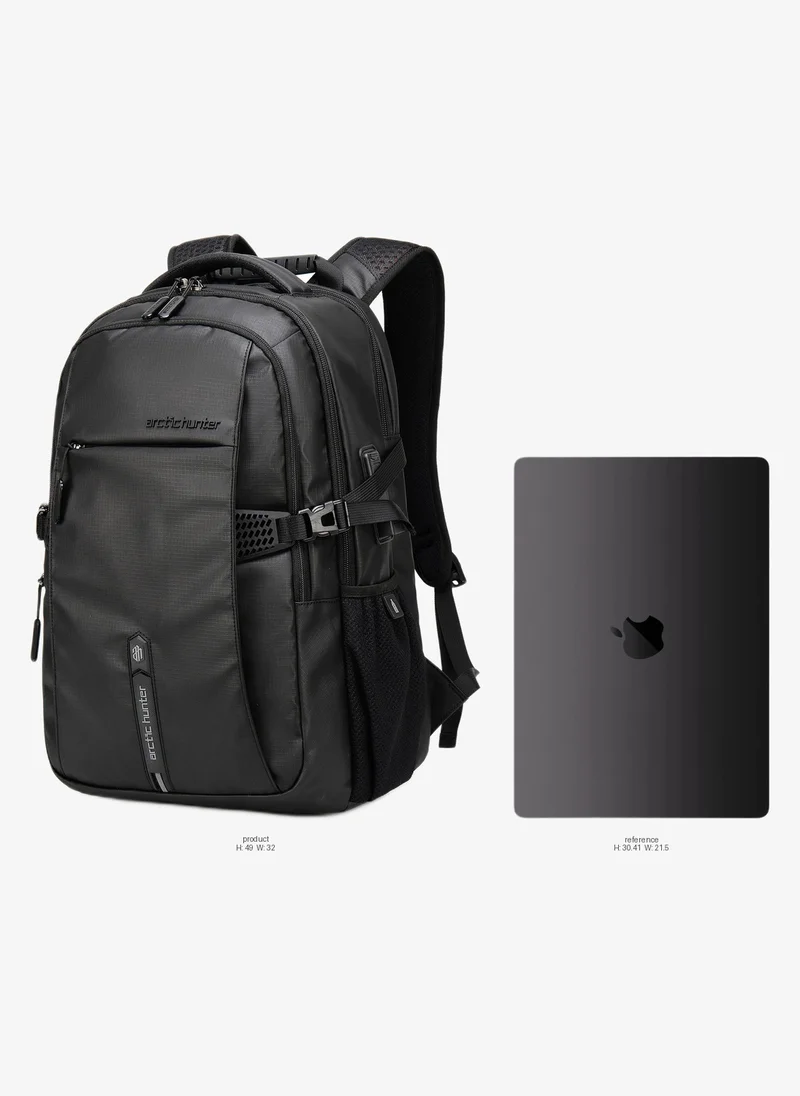 Arctic Hunter Travel Daypack Water Repellant Scratch Resistant 30L Backpack with Built In USB/Headphone Port for Men and Women, B00388, Black