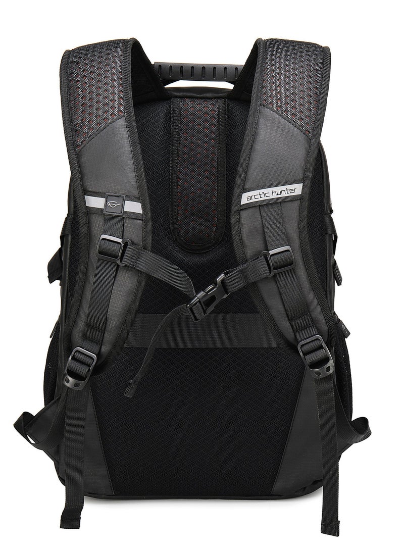 ARCTIC HUNTER Travel Daypack Water Repellant Scratch Resistant 30L Backpack with Built In USB/Headphone Port for Men and Women, B00388, Black - Image 5