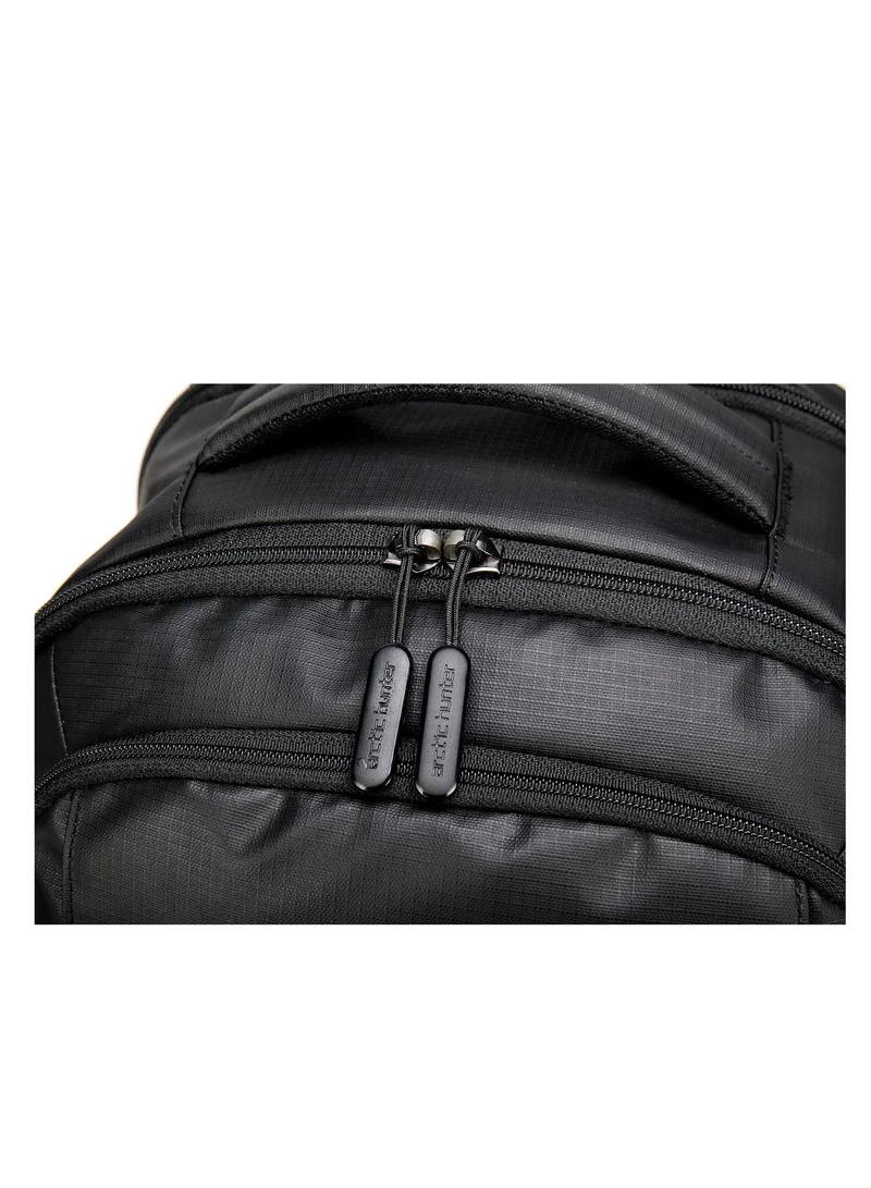 Arctic Hunter Black Travel Daypack Water Repellant Scratch Resistant 30L Backpack with Built In USB/Headphone Port for Men and Women, B00388, Black  | Best Price UAE