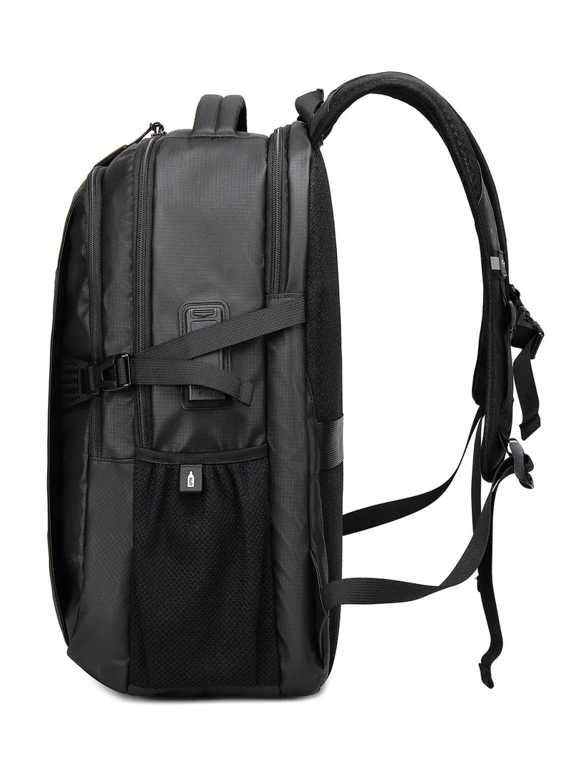 Arctic Hunter Black Travel Daypack Water Repellant Scratch Resistant 30L Backpack with Built In USB/Headphone Port for Men and Women, B00388, Black  | Best Price UAE