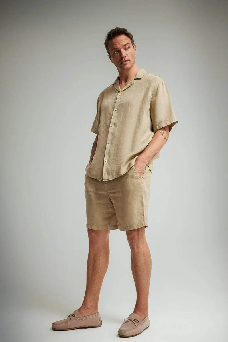 ديفاكتو Relax Fit Linen Bermuda Shorts