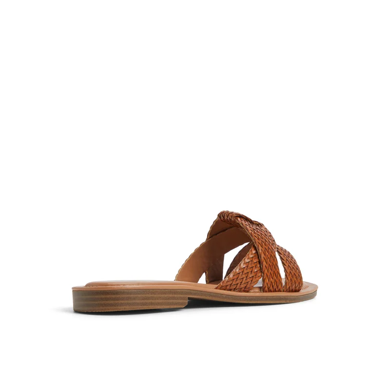 كول ات سبرنج PAULLAH Braided Flat Sandals