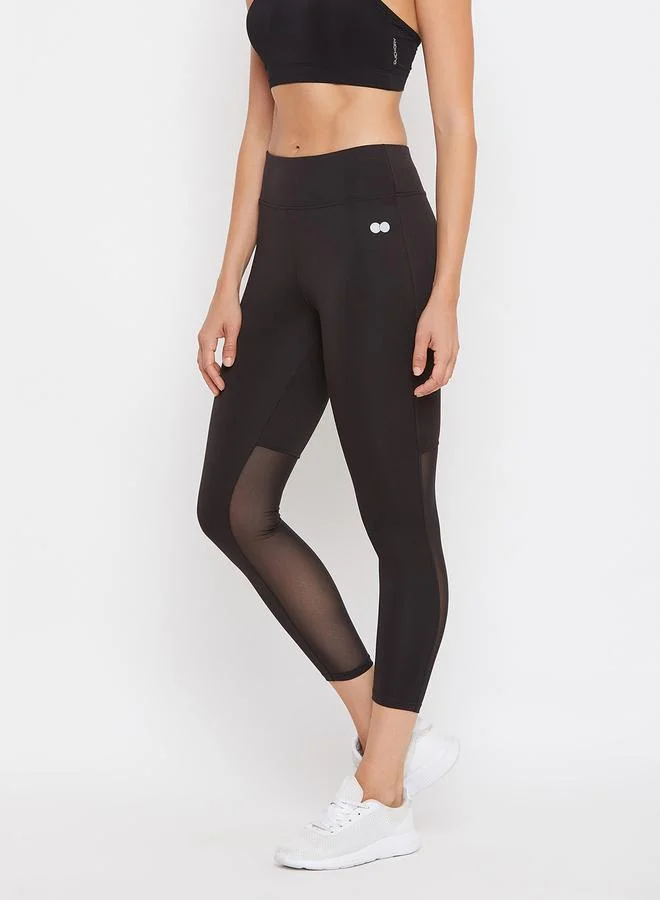 كلوفيا ليجنز رياضي أسود مع إدخال شبكي