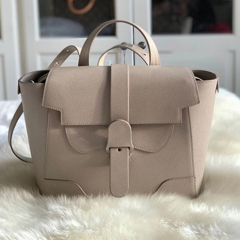 Ouyang Nana Same Style Commuting Bag Niche Design Hand-Held Crossbody Shoulder Multifunctional Women'S Bag - Image 2